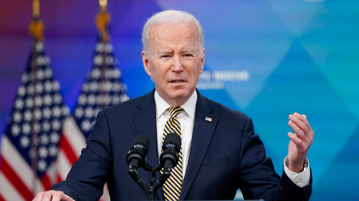 Joe Biden envia mais armas e dinheiro para a Ucrânia