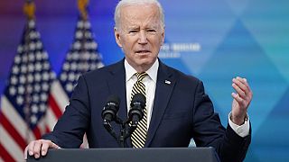 Guerre en Ukraine : Joe Biden déploie une aide militaire "sans précédent"