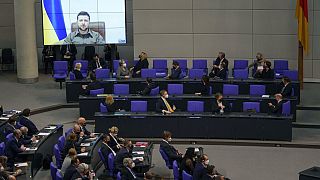 Rede von Wolodymyr Selenskyj - Präsident der Ukraine - per Videoschalte im Bundestag