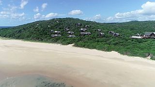 Portuguese president opens eco-resort in Mozambique