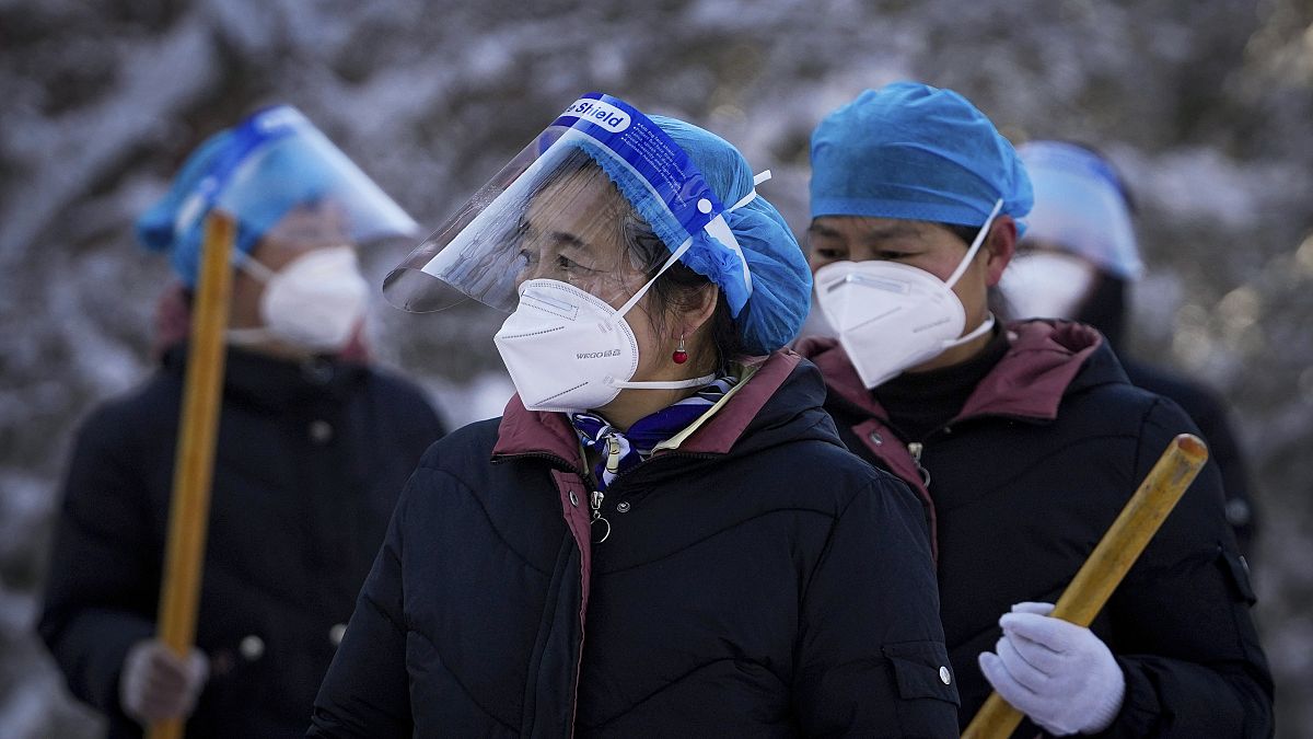 China regista as primeiras duas mortes entre pacientes com covid-19 em mais de um ano