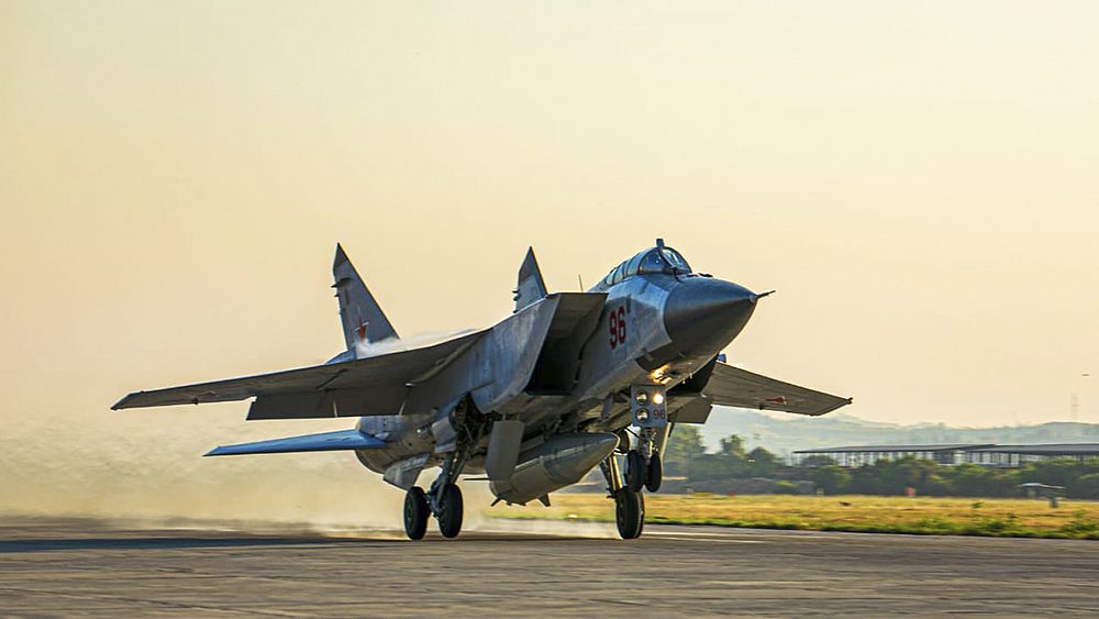 Suena la sirena para los pilotos rusos desde Ucrania: 2 millones de dólares si abandonan el avión