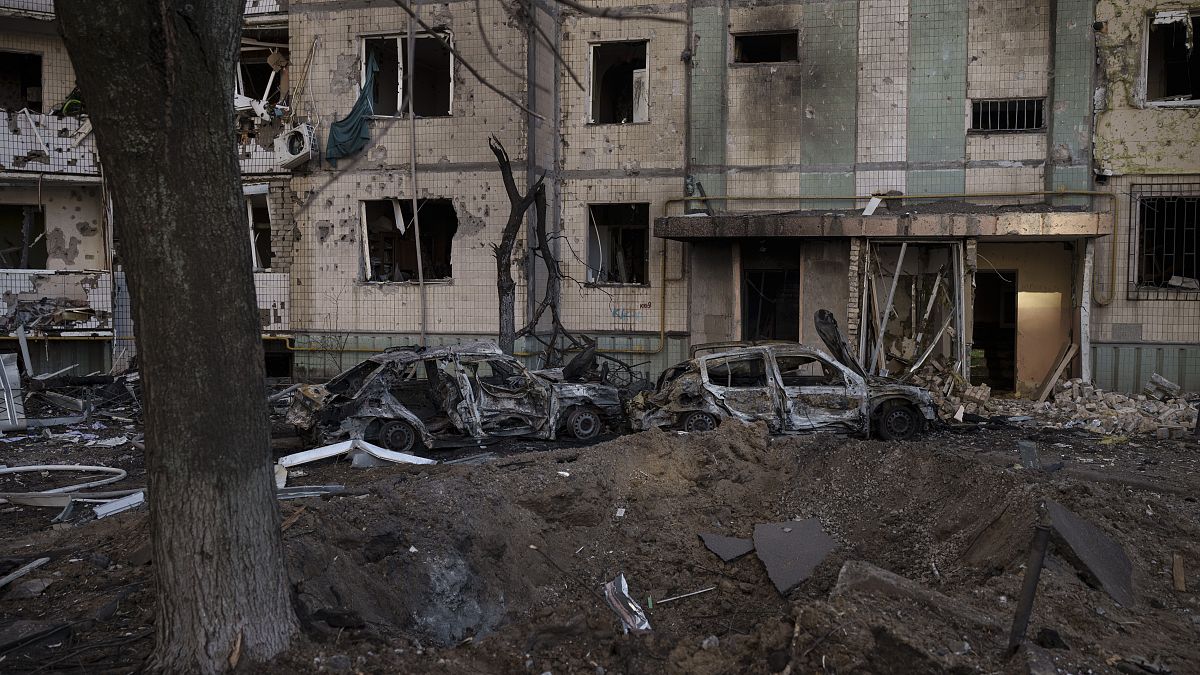 Kiev resiste "con fe", el relato de un domingo de guerra de nuestra corresponsal Anelise Borges