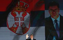 Aleksandar Vučić elnök a mitrovicai szerbeket üdvözli Koszovóban, 2018-ban