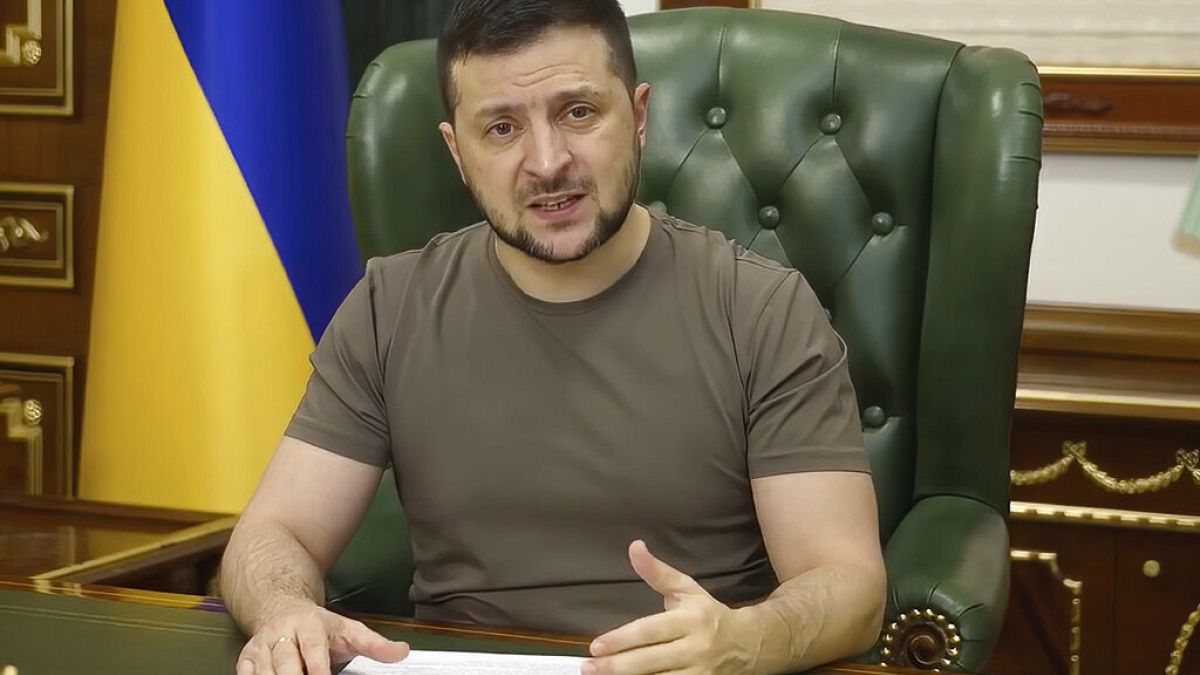 Presidente da Ucrânia quer referendar eventual acordo com a Rússia