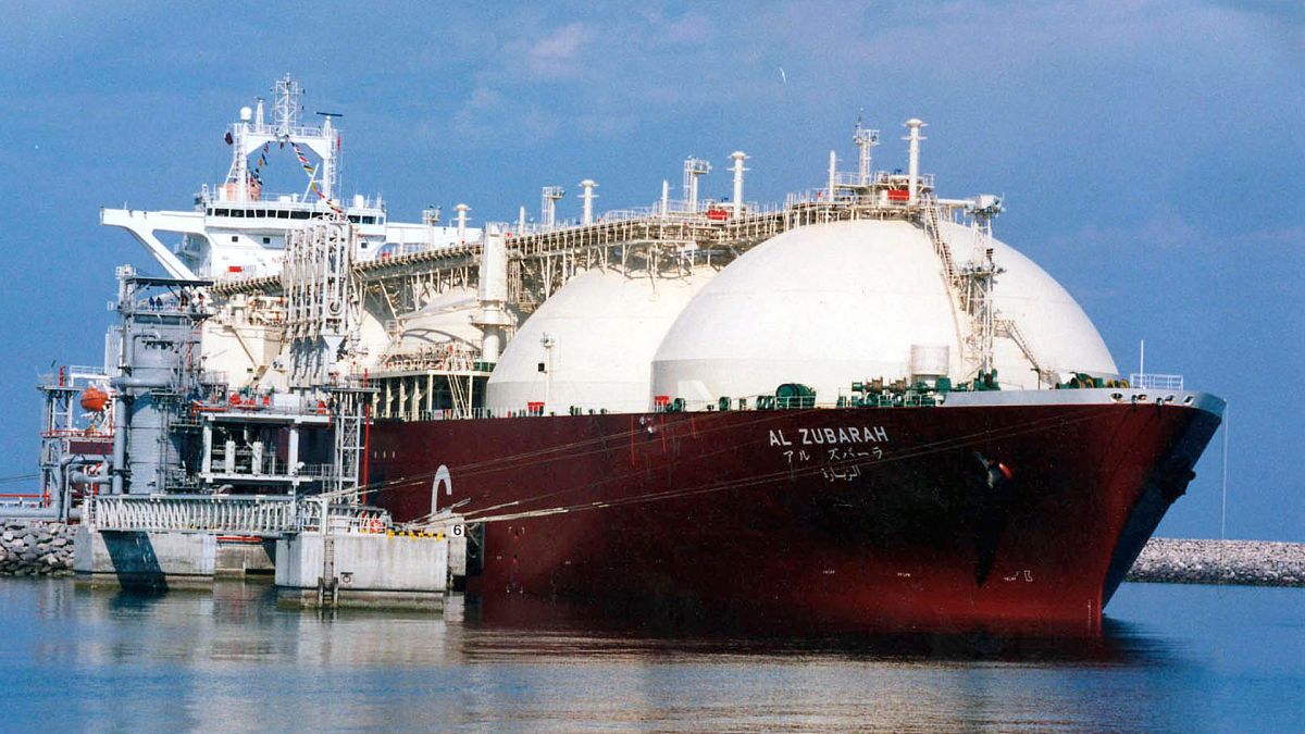 Körfez ülkesi Katar'a ait LNG tankeri 