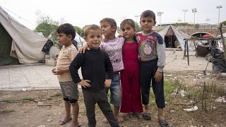 أطفال في مخيم للاجئين في اللاذقية، سوريا