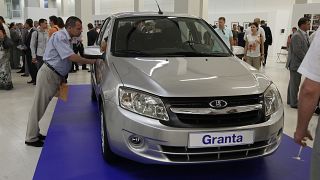 نمایشگاه خودروی روسیه در سال ۲۰۱۱/ نمایش لادا گرنتا محصول مشترک آوتو واز و رنو
