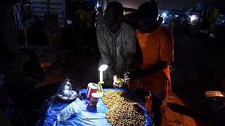 Nigeria : faute d'électricité, Lagos plongé dans le noir