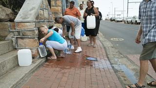Afrique du Sud : les quartiers populaires du Cap en manque d'eau