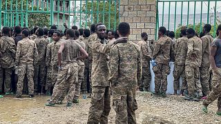 [جنود إثيوبيون أسرى عن قوات متمردي إقليم تيغراي