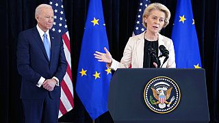 La président de la commission européenne Ursula von der Leyen et le président américain Joe Biden - Bruxelles, le 25/03/2022