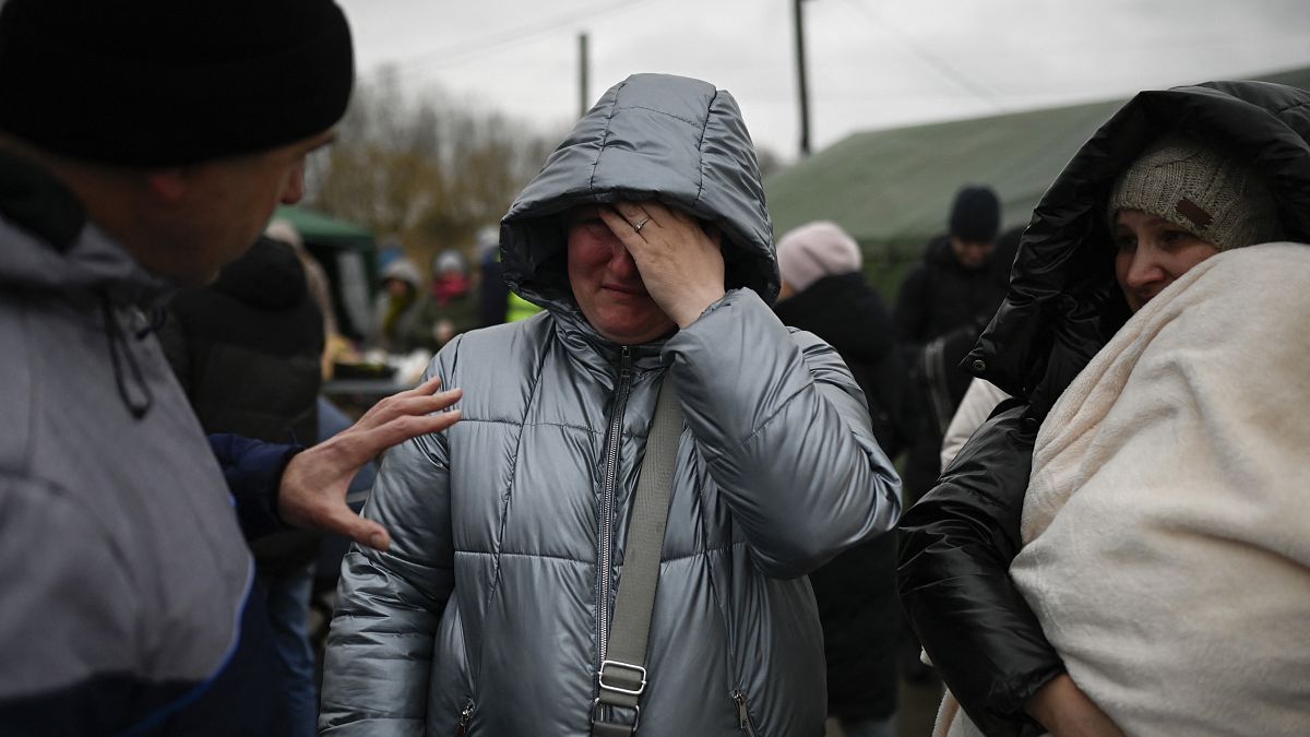 Flucht aus den umkämpften Gebieten in der Ukraine