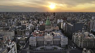 IMF'nin Arjantin'le yaptığı 45 milyar dolarlık yeni anlaşma 17 Mart'ta Arjantin Kongresi'nde onaylanmıştı