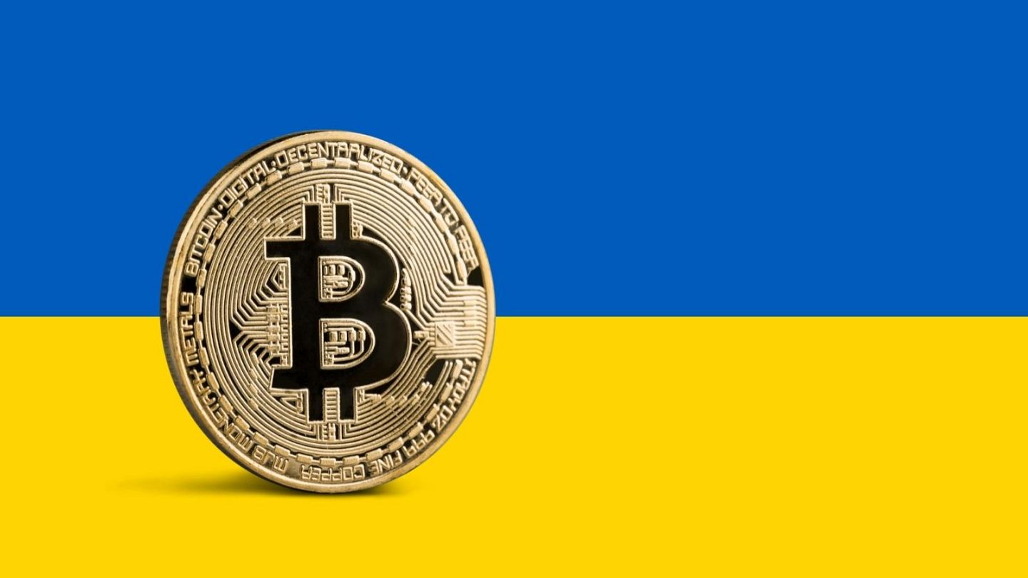 Crypto war aid for Ukraine: Are donations in Bitcoin an innovation or just  a sideshow? | Euronews