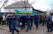 Beerdigung des Mannes in Kara-Balta, Kirgisistan