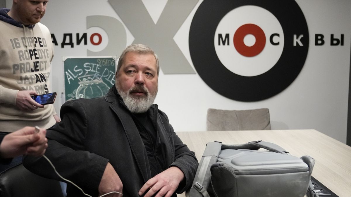 Dmitrij Muratov főszerkesztő az azóta szintén leállt moszkvai Echo rádióban