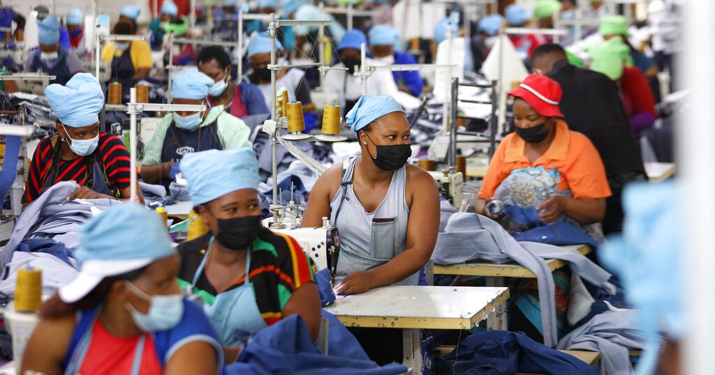 Au Lesotho, l'industrie du textile souffre de la pandémie de Covid-19