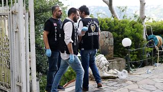 Adnan Oktar grubuna yönelik operasyonda suç örgütü üyesi olduğu iddiasıyla 61 sanık hakkında gözaltı kararı çıkarıldı