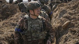 Col. Gen. Oleksandr Syrskyi مقام بلندپایه ارتش اوکراین و مسئول دفاع از کی یف، پایتخت