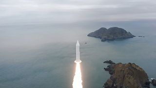 صورة نشرتها وزارة الدفاع الكورية الجنوبية عن صاروخ تم إطلاقة يوم 30 مارس