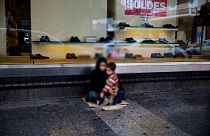 Brüksel'de çocukla birlikte dilenmek yasaklanıyor