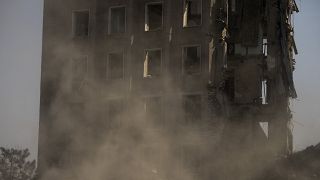 Βομβαρδισμός κυβερνητικών εγκαταστάσεων στο Μικολάιβ