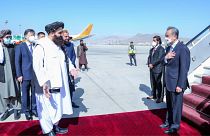 استقبال وزیر خارجه چین از سرپرست وزارت خارجه دولت طالبان
