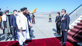 استقبال وزیر خارجه چین از سرپرست وزارت خارجه دولت طالبان 