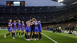 91553 Zuschauerinnen und Zuschauer im Camp Nou in Barcelona