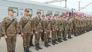 Rückgekehrten Soldaten aus der Ukraine werden in Russland Ehrungen zuteil