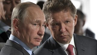فلاديمير بوتين وأليكسي ميلر، المدير العام لمجموعة غازبروم الروسية (أرشيف) 