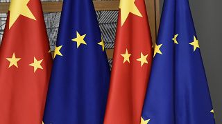 علما الاتحاد الأوروبي والصين 