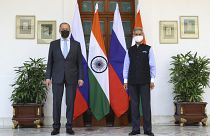 وزير الخارجية الروسي سيرغي لافروف خلال لقاء جمعه بنظيره الهندي سوبراهمانيام جايشانكار