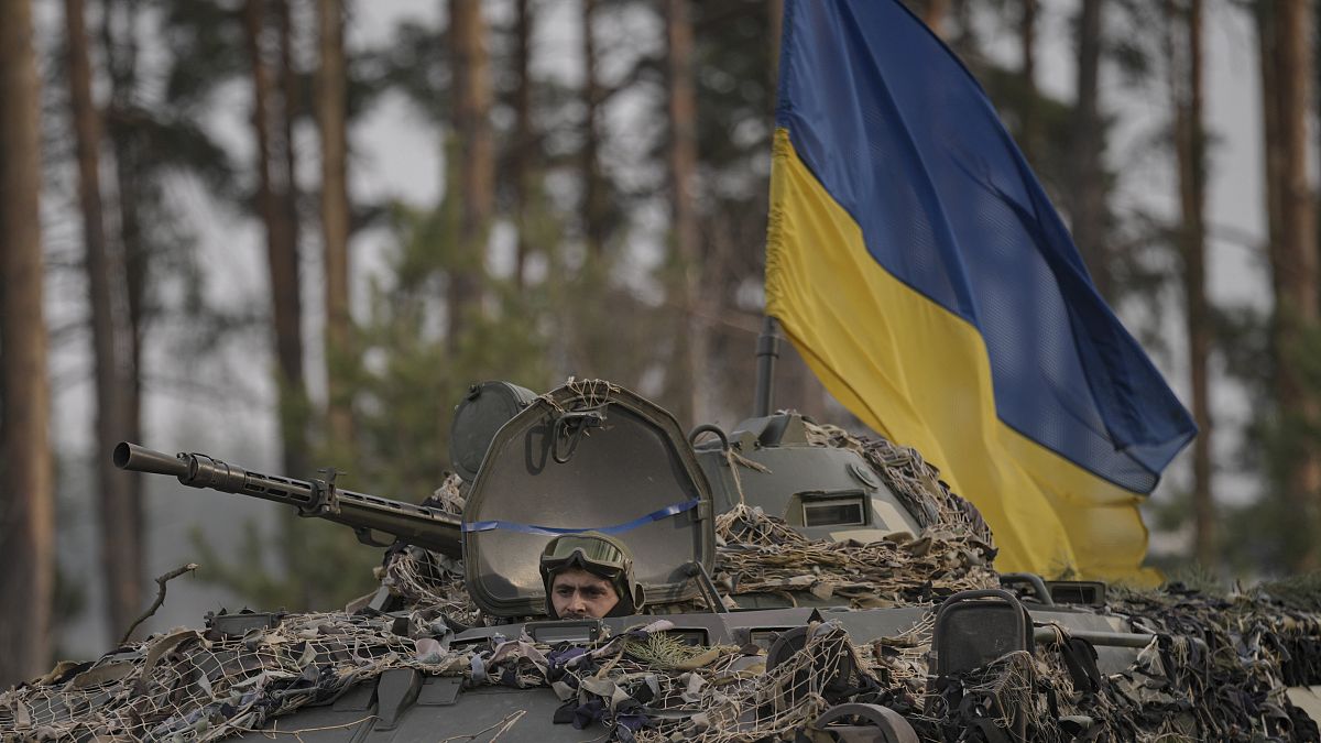 Украинская бронемашина в Киевской области