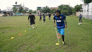 الإعاقة لم تمنعهم من ممارسة كرة القدم