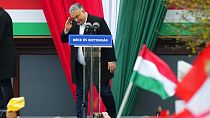 Viktor Orbán enfrenta oposição mais difícil em 12 anos de mandato