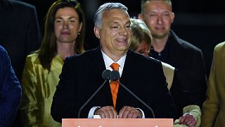 Le Premier ministre sortant Viktor Orban, fêtant sa victoire aux législatives - Budapest (Hongrie), le 03/04/2022
