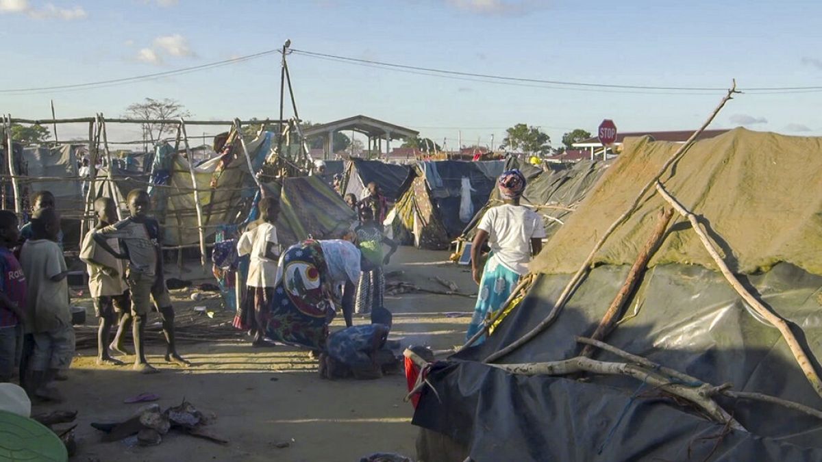 A Organização Internacional das Migrações diz que a guerra no norte de Moçambique já fez perto de 800 mil deslocados - ARQUIVO