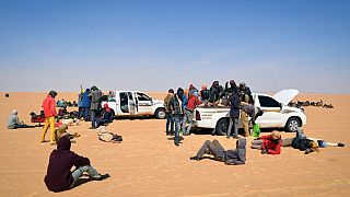 25 migrants, abandoned in the Niger desert by smuggler, rescued
