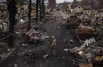 Уничтоженная колонна российской военной техники в городе Буча