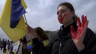 Ukrainians living in Greece mobilise to support Kyiv