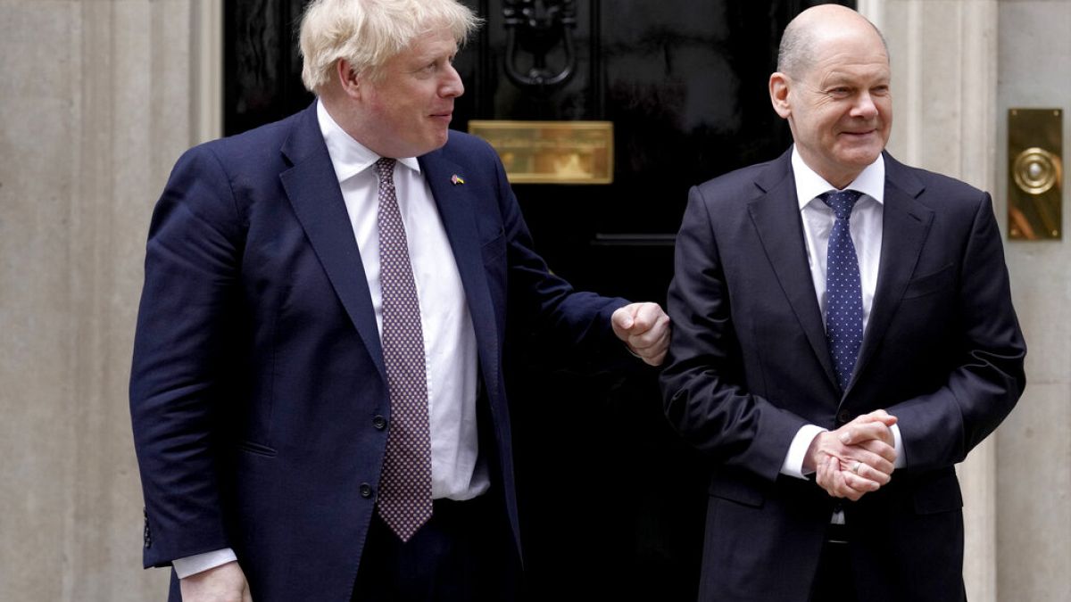 Boris Johnson und Olaf Scholz in London