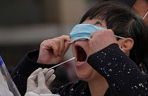 China aumenta testagem para tentar controlar pico da pandemia