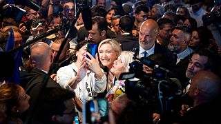 Marine Le Pen, Perpignan'da seçim kampanyası sırasında
