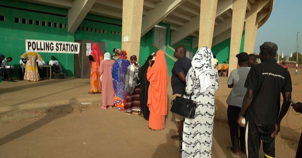 Gambians Vote In Legislative Elections To Consolidate Democracy ...