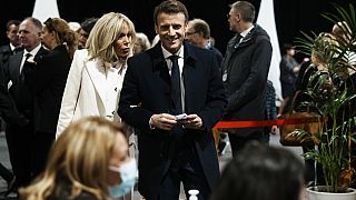 Brigitte und Emmanuel Macron am 10. April 2022 in Le Touquet