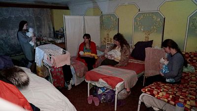 une maternité de fortune à Marioupol