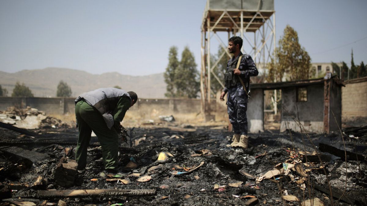 Március 26-án még légicsapásokat hajtott végre Szanaaban a szaudiak által vezetett koalíció