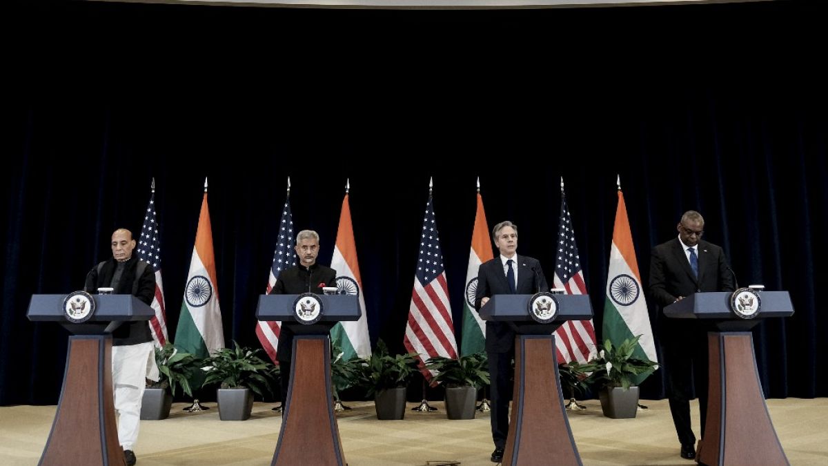 Министр обороны Индии Раджнат Сингх, министр иностранных дел Индии Субраманьям Джайшанкар, госсекретарь США Энтони Блинкен и министр обороны США Ллойд Остин  